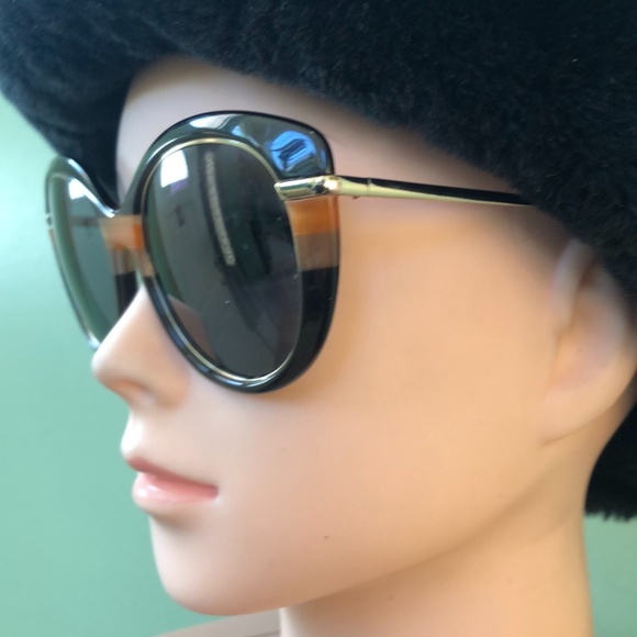 Salvatore Ferragamo Sunglasses main image 6